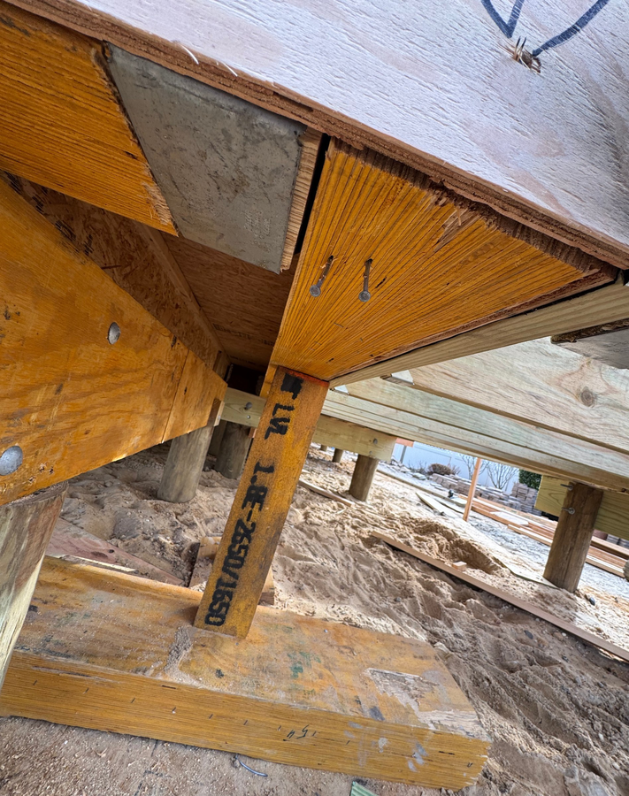 Post and beam connection hardware